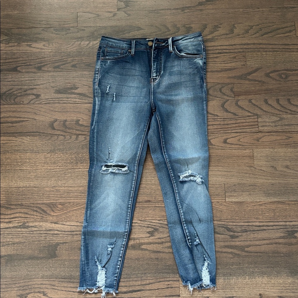 Stylish Ankle Jeans in Classic Blue